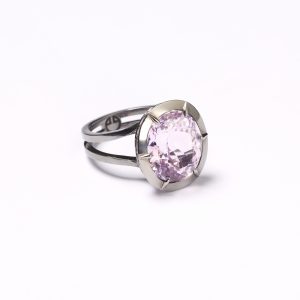 Kunzit Ring mit pinken Saphiren