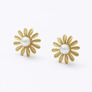 Gänseblümchen Ohrstecker mit Perlen